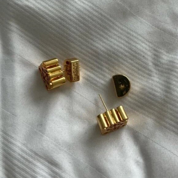 Loewe Anagram Earrings - Picture 4 of 5